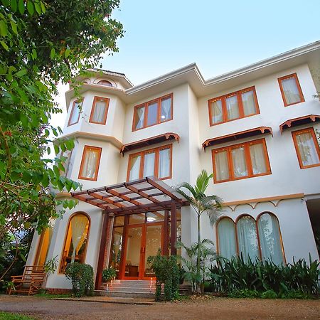Mango Hill Inn Γιανγκόν Εξωτερικό φωτογραφία