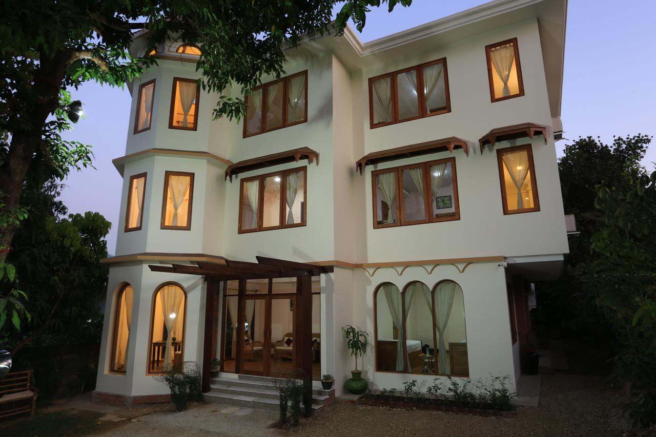 Mango Hill Inn Γιανγκόν Εξωτερικό φωτογραφία