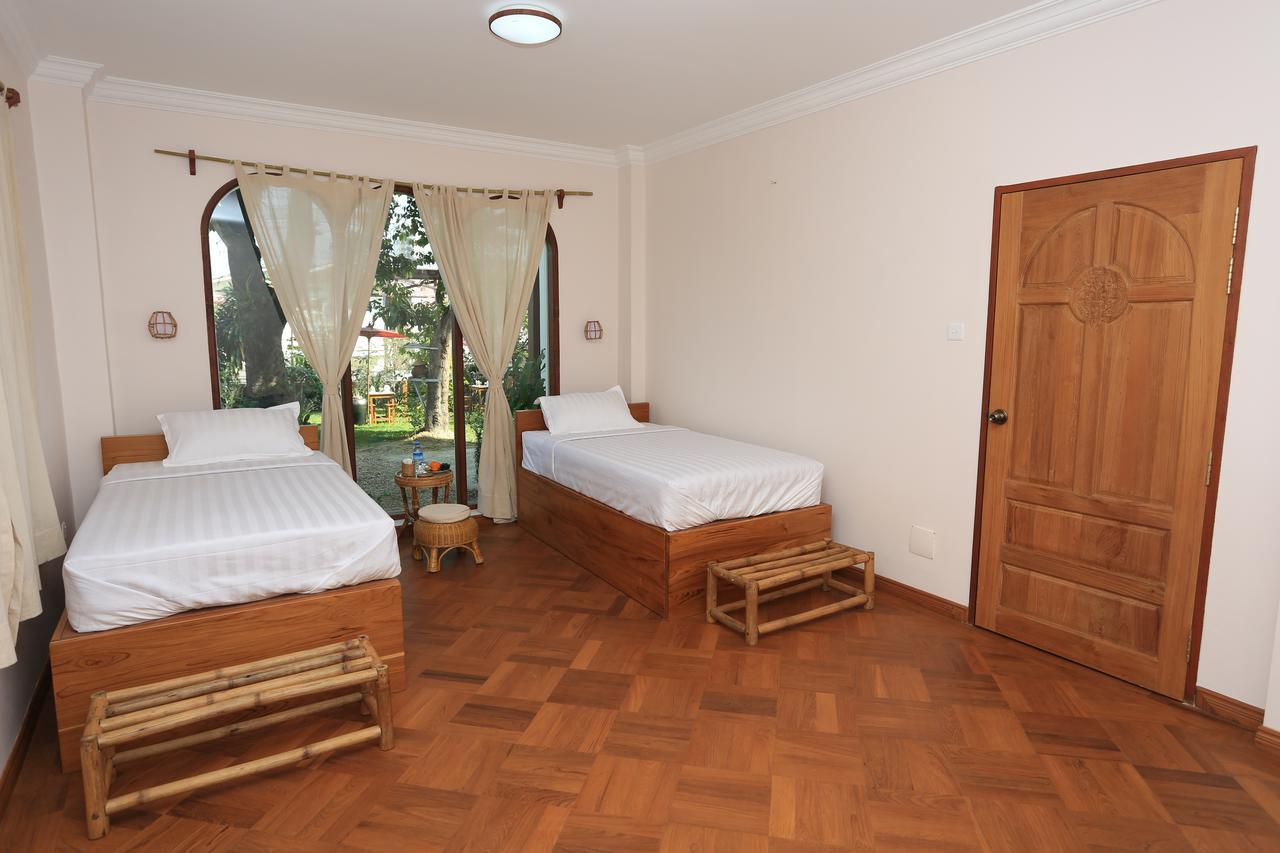 Mango Hill Inn Γιανγκόν Εξωτερικό φωτογραφία