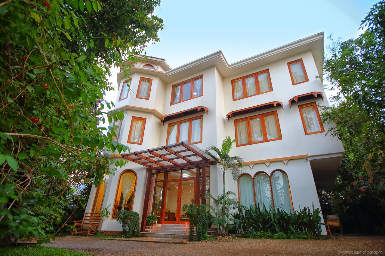 Mango Hill Inn Γιανγκόν Εξωτερικό φωτογραφία