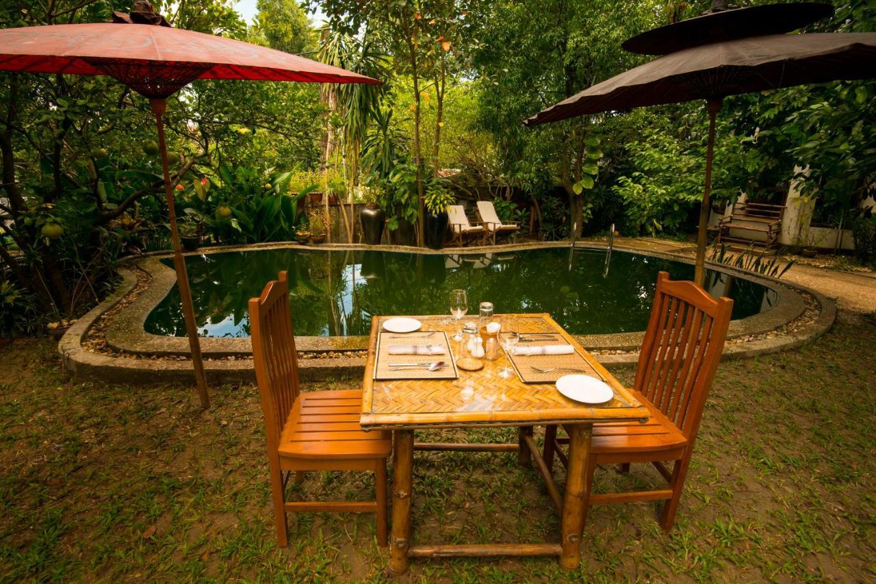 Mango Hill Inn Γιανγκόν Εξωτερικό φωτογραφία